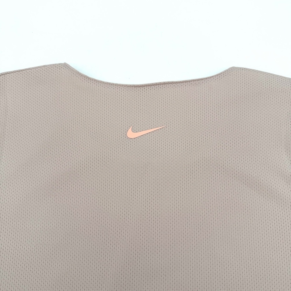 NWT New Nike Sabrina Women's Dri-FIT Reversible Basketball Top Shirt Small S - Picture 4 of 5